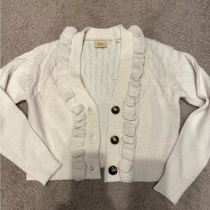 NWOT Ellie. Tahari Cream Ruffle Cardigan Sweater